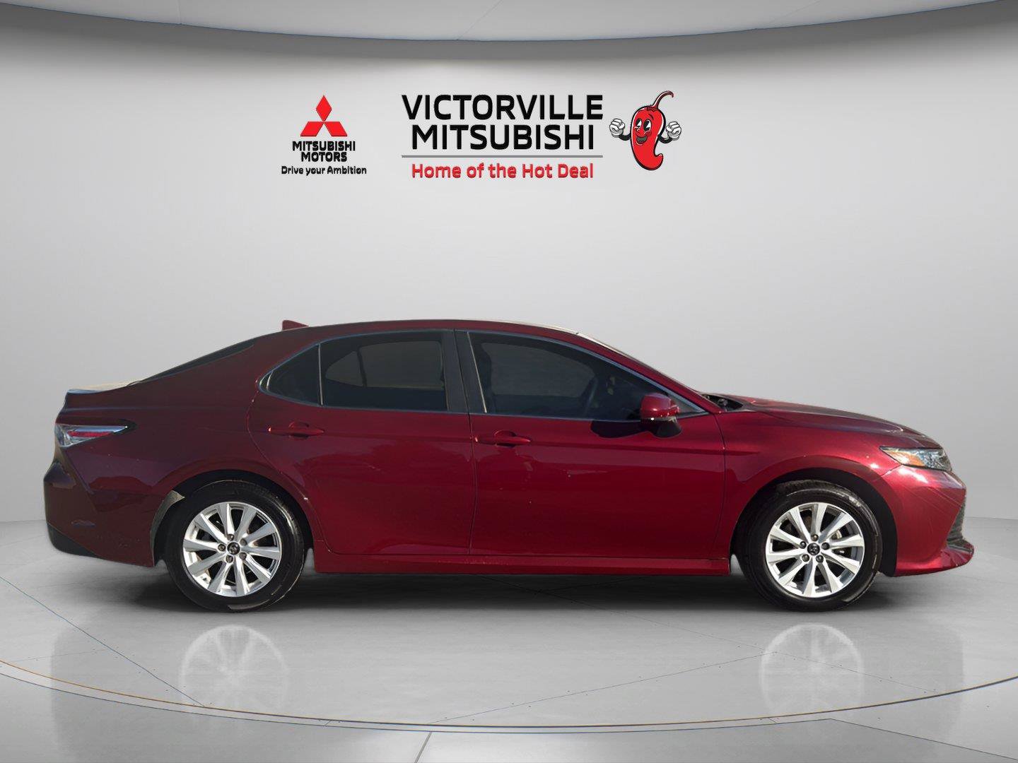 Used 2019 Toyota Camry LE w/ Carpet Mat Package FWD image 8