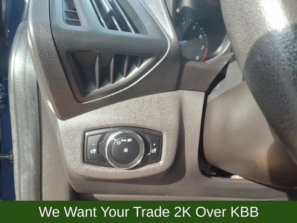 Used 2017 Ford Transit Connect XL image 28