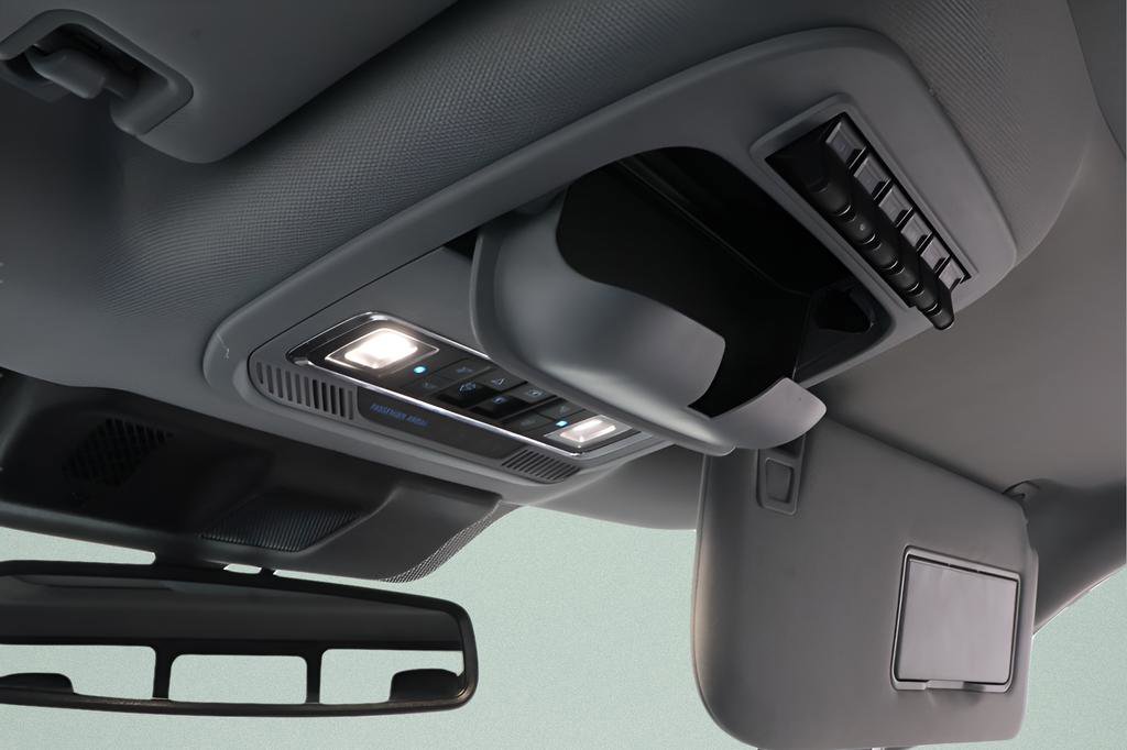 Used 2024 Ford F250 Lariat w/ Lariat Ultimate Package image 17