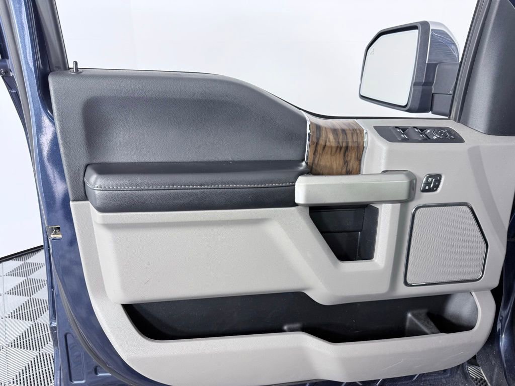 Used 2020 Ford F150 Lariat w/ Equipment Group 502A Luxury image 9