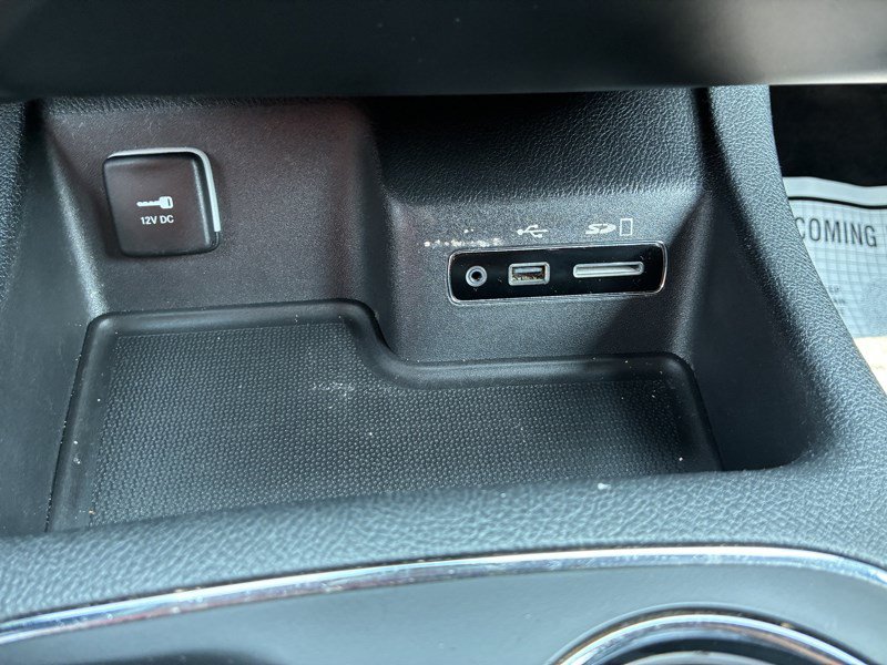 Used 2016 Dodge Durango Limited w/ Nav & Power Liftgate Group AWD/4WD image 14