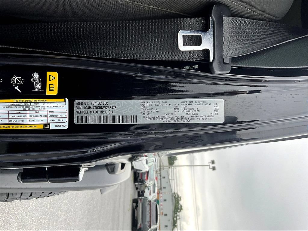 Used 2022 Jeep Wrangler Unlimited Sport AWD/4WD image 19