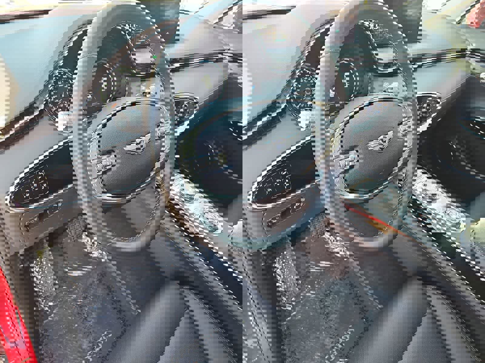 Used 2025 Genesis GV70 2.5T image 11