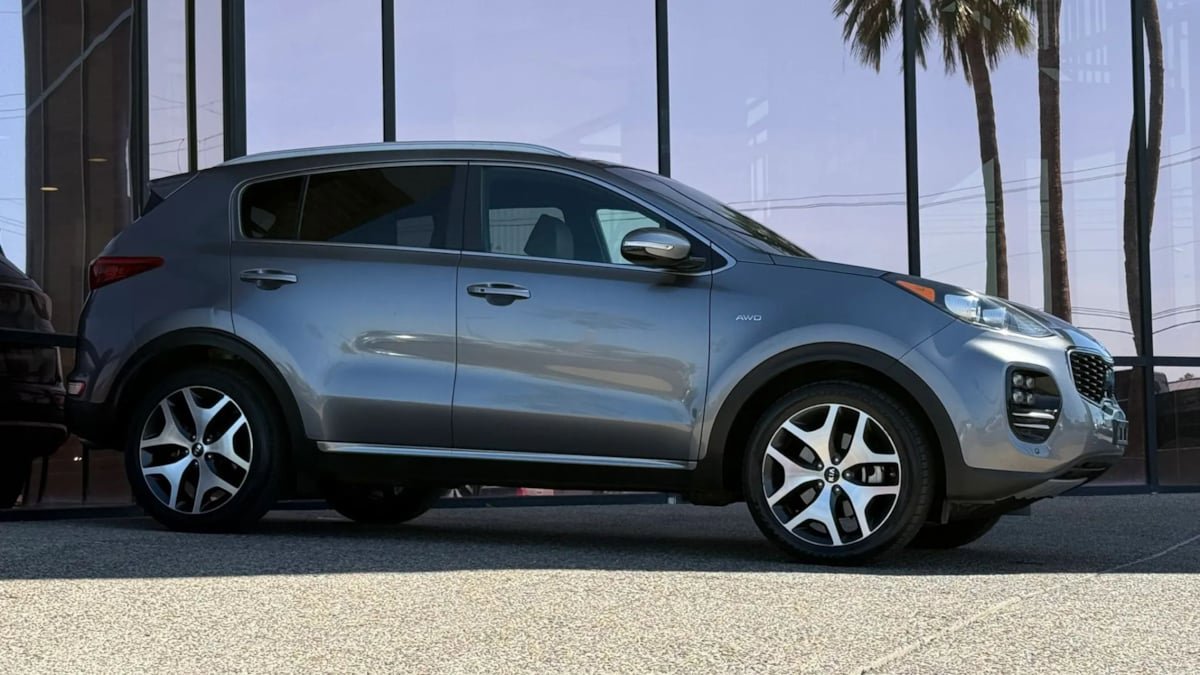 Used 2017 Kia Sportage SX AWD/4WD image 16