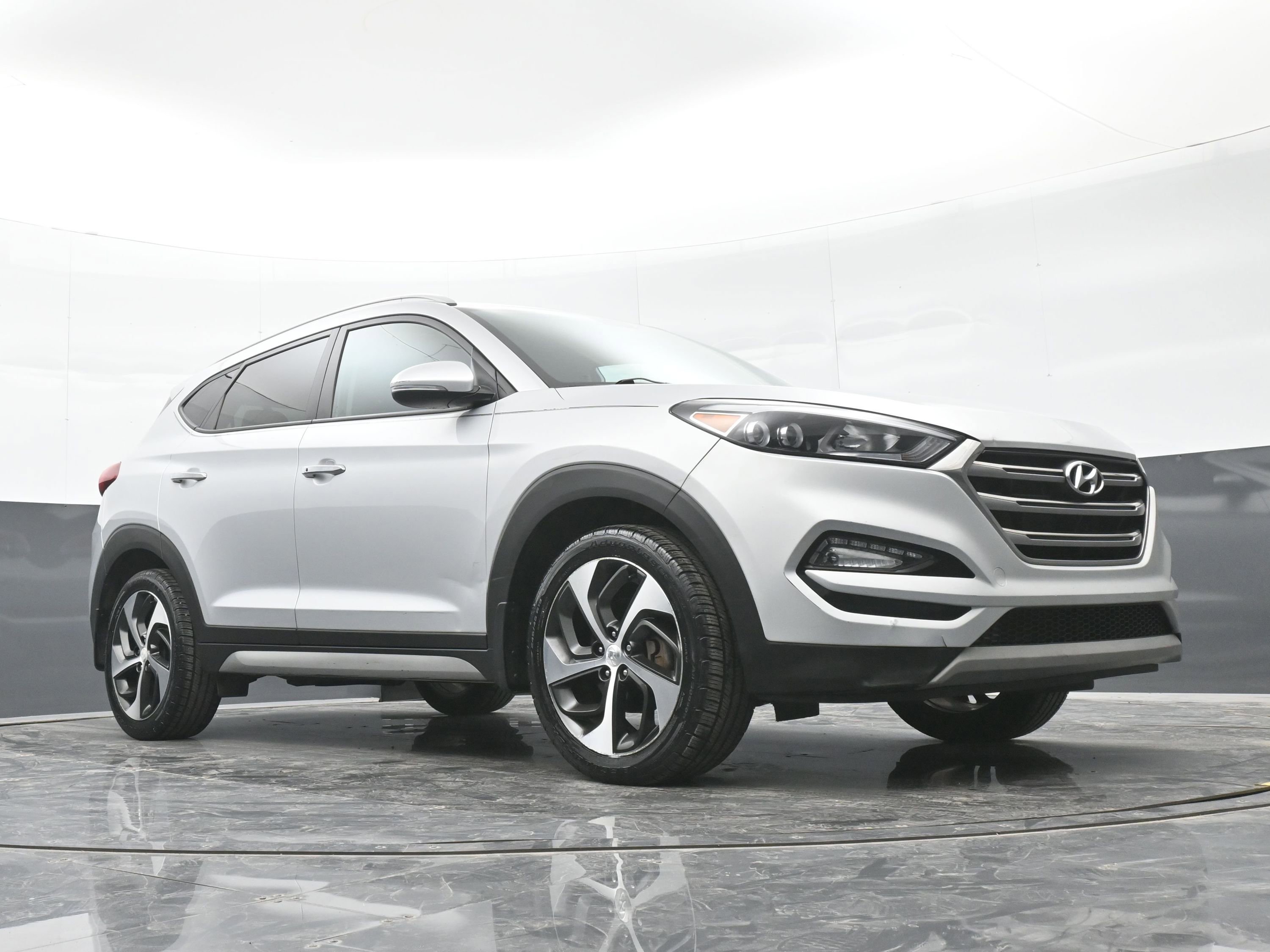 Used 2017 Hyundai Tucson Limited AWD/4WD image 41
