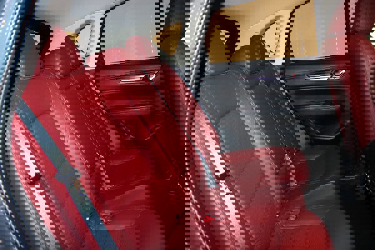 Used 2024 MAZDA CX-5 Carbon Edition image 61