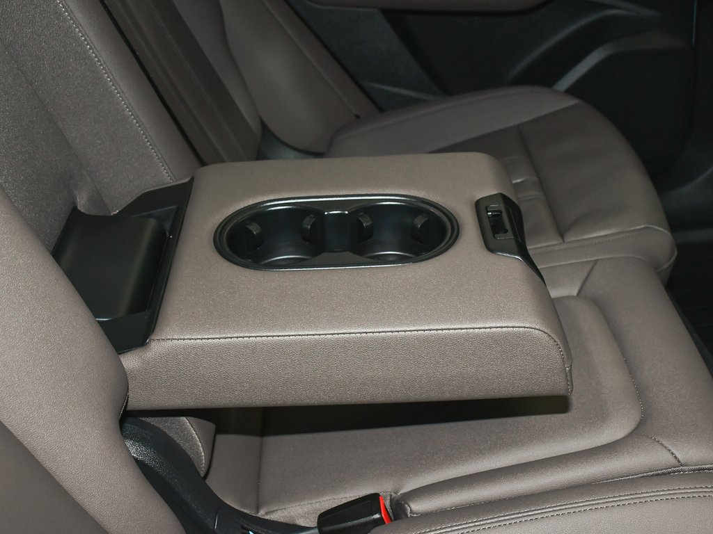 Used 2025 Audi Q5 Premium Plus w/ Premium Plus AWD/4WD image 57