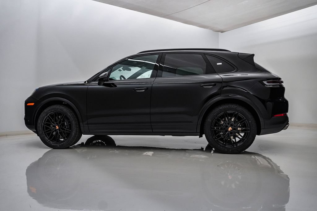 New 2026 Porsche Cayenne AWD/4WD image 2