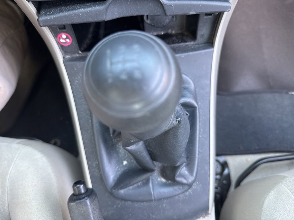 Used 2013 Toyota Corolla L image 12