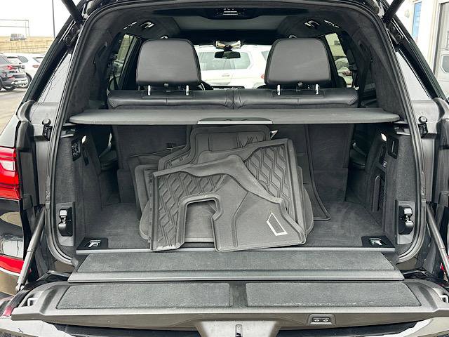 Certified 2022 BMW X7 xDrive40i w/ M Sport Package image 11