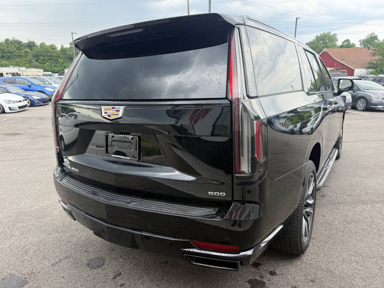 Used 2023 Cadillac Escalade ESV Sport AWD/4WD image 7