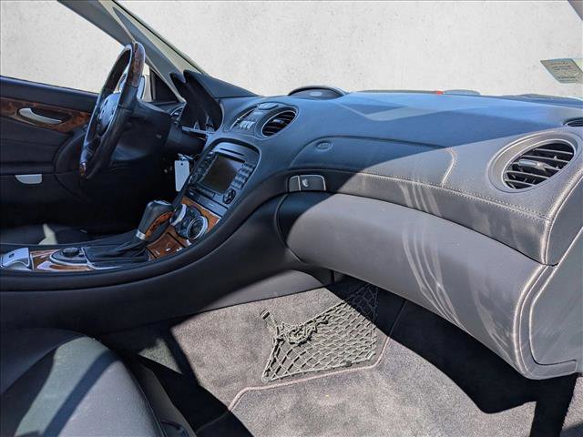 Used 2007 Mercedes-Benz SL 550 w/ Trim Pkg image 22