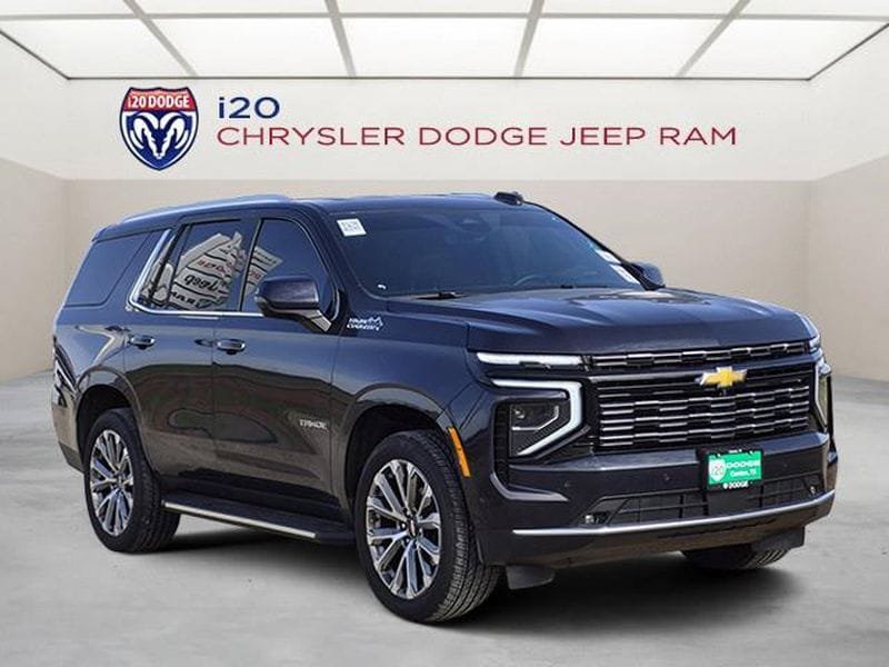 Used 2025 Chevrolet Tahoe High Country w/ Sun And Tow Package