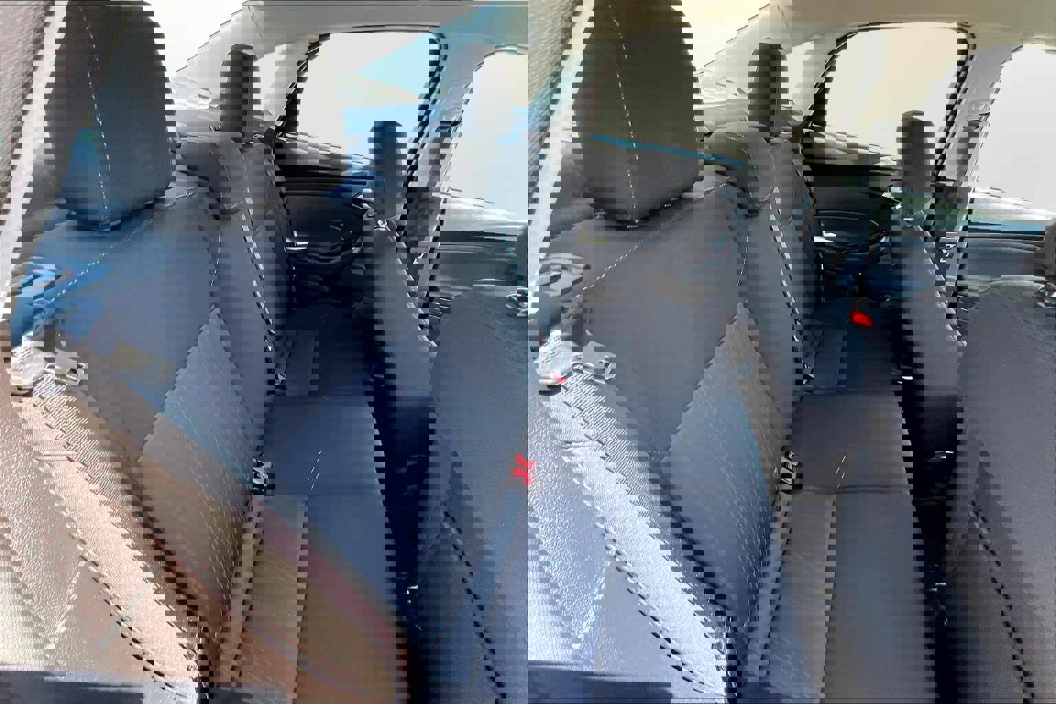 Used 2018 Ford Focus SE image 17