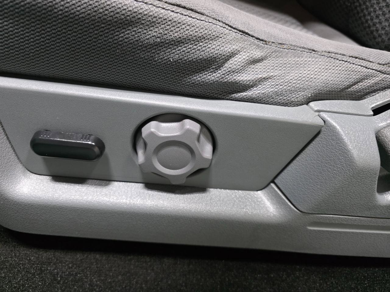 Used 2014 Ford F150 XLT w/ Equipment Group 302A Luxury image 17