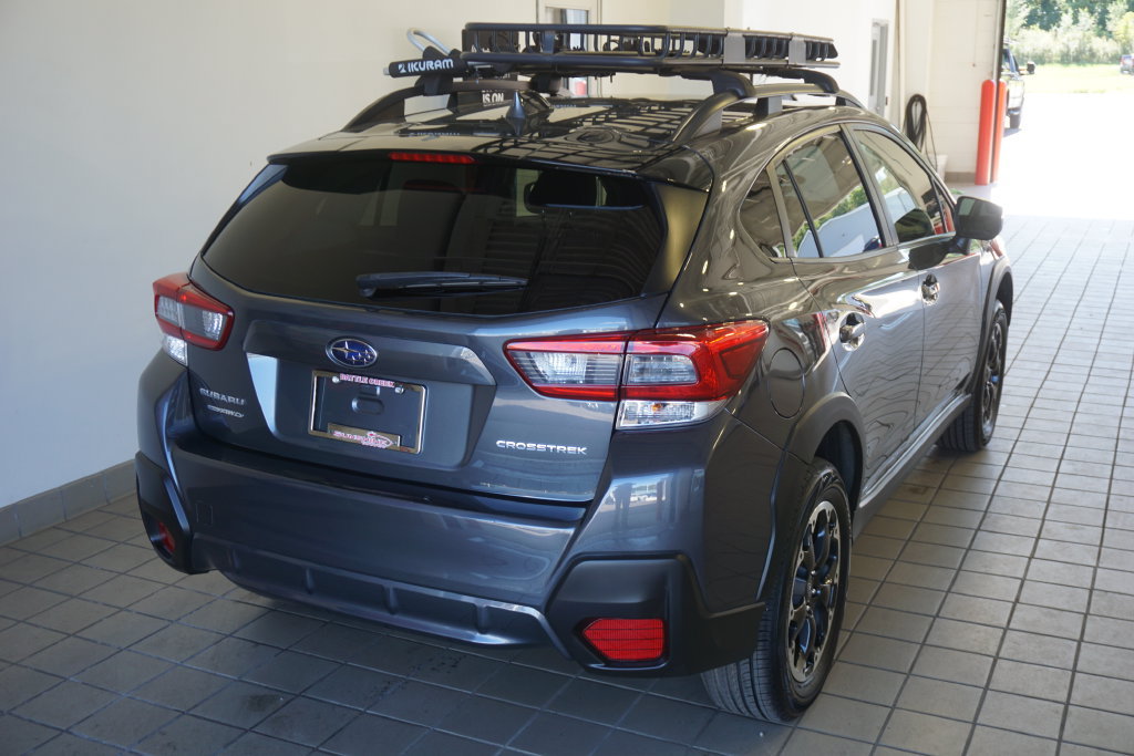 Used 2023 Subaru Crosstrek 2.0i Premium AWD/4WD image 14