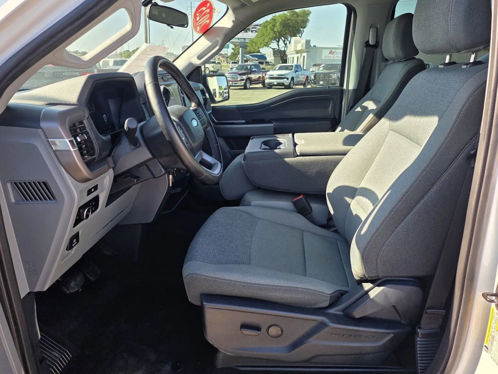 Used 2025 Ford F150 XLT w/ Equipment Group 301A Standard AWD/4WD image 11