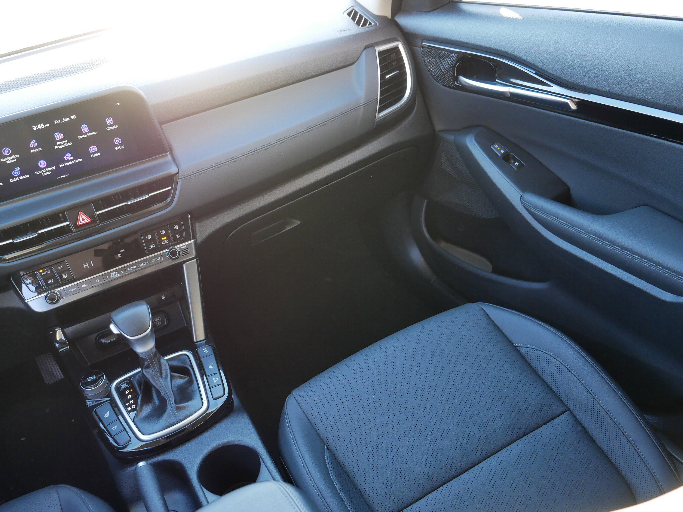 Certified 2024 Kia Seltos EX image 11