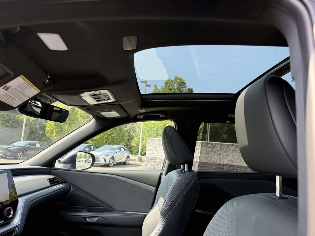 Used 2025 Lexus TX 350 AWD w/ Technology Package image 22