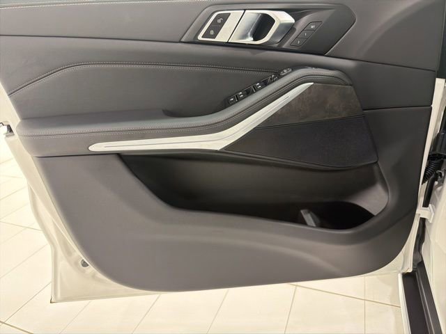 Certified 2024 BMW X5 xDrive40i AWD/4WD image 10