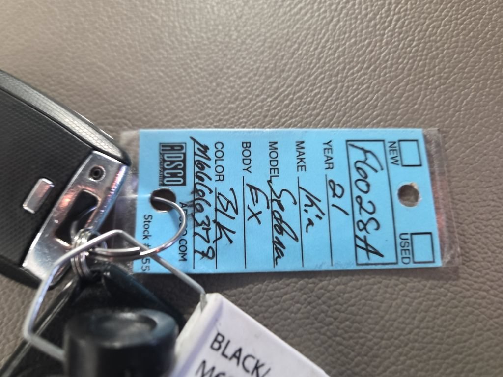 Used 2021 Kia Sedona EX w/ EX Premium Package FWD image 34