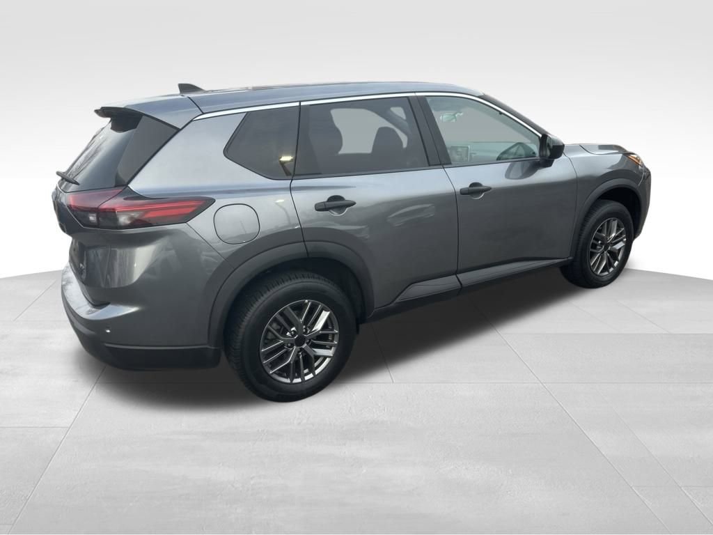 Used 2024 Nissan Rogue S image 20