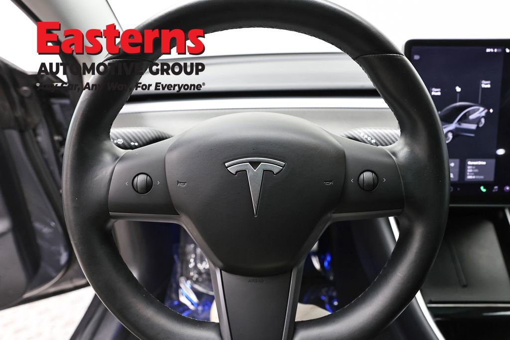 Used 2018 Tesla Model 3 Long Range image 10