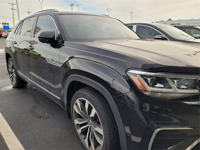 Used 2021 Volkswagen Atlas Cross Sport SEL Premium image 7