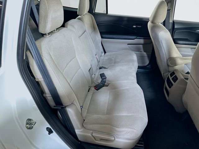 Used 2017 Honda Pilot LX image 12