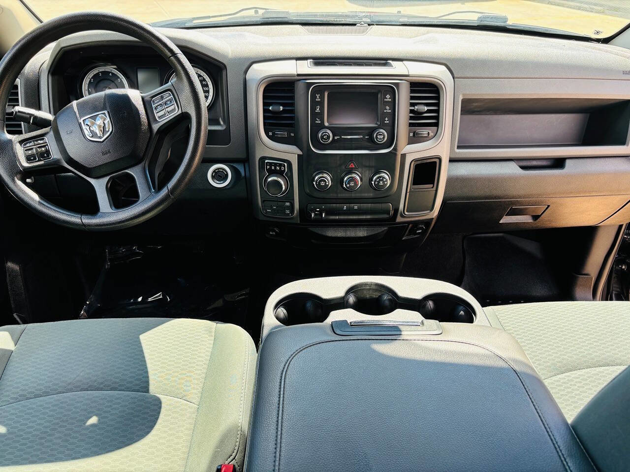 Used 2015 RAM 1500 Express image 32