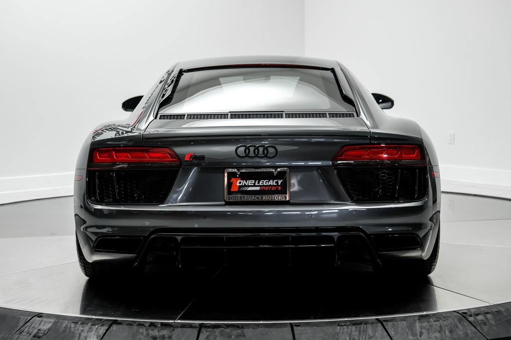 Used 2018 Audi R8 V10 AWD/4WD image 10
