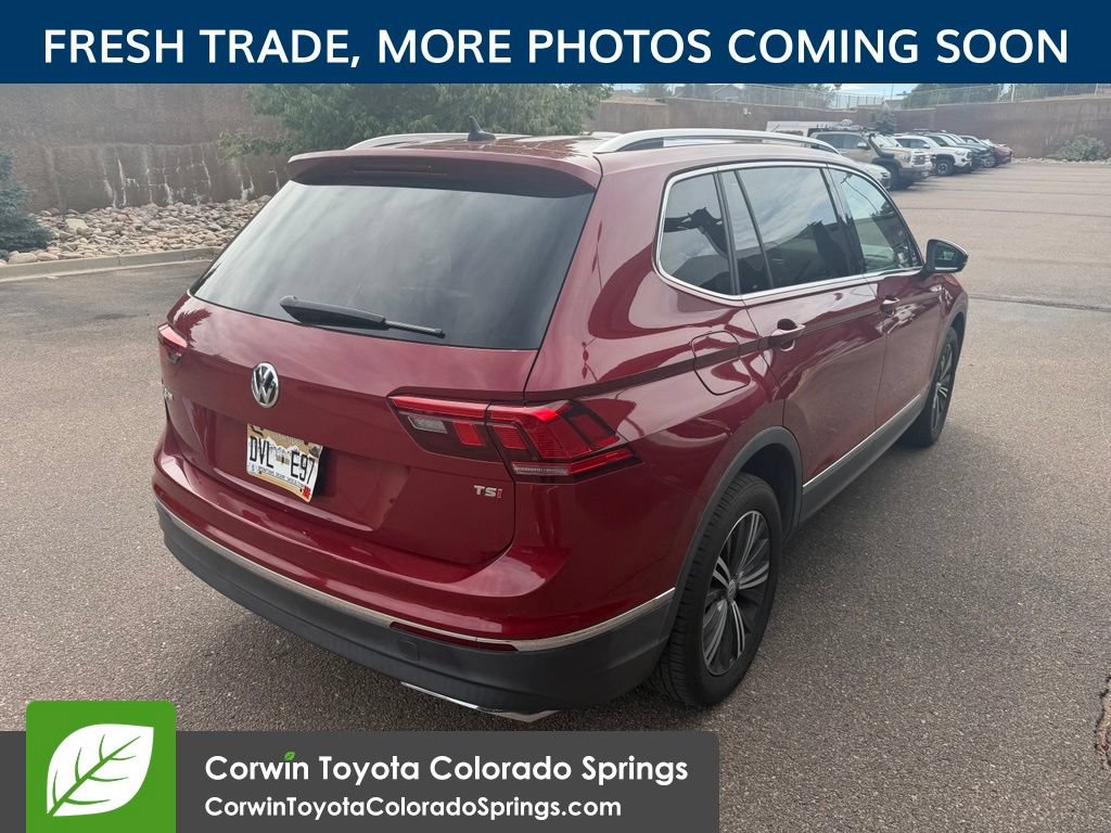 Used 2018 Volkswagen Tiguan SEL FWD image 8
