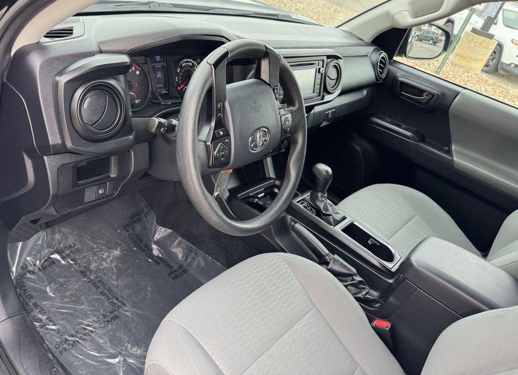 Used 2019 Toyota Tacoma SR w/ SX Package image 15