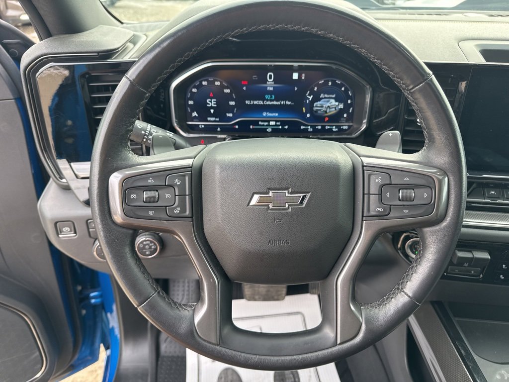 Used 2022 Chevrolet Silverado 1500 ZR2 w/ Technology Package image 11