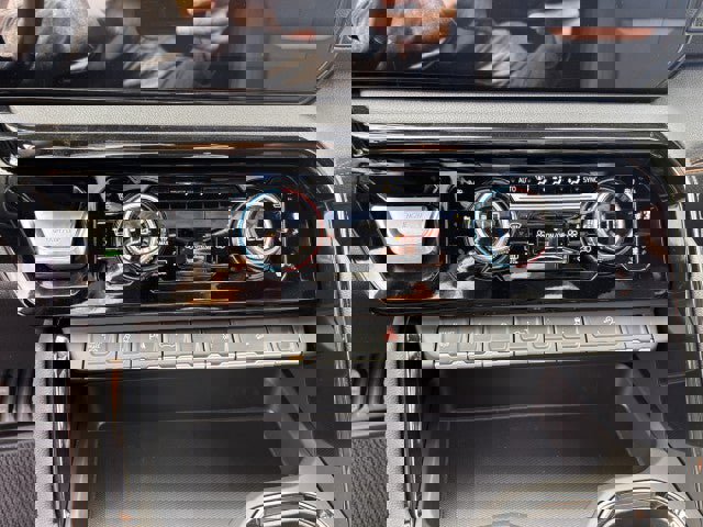 New 2026 GMC Sierra 2500 AT4 w/ AT4 Premium Plus Package image 22