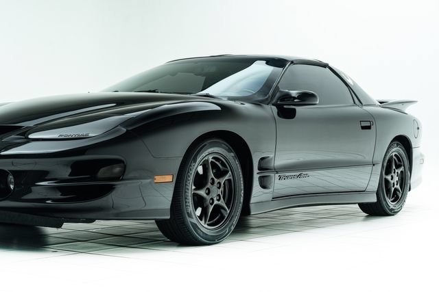 Used 2000 Pontiac Firebird Formula w/ Security Pkg RWD image 10