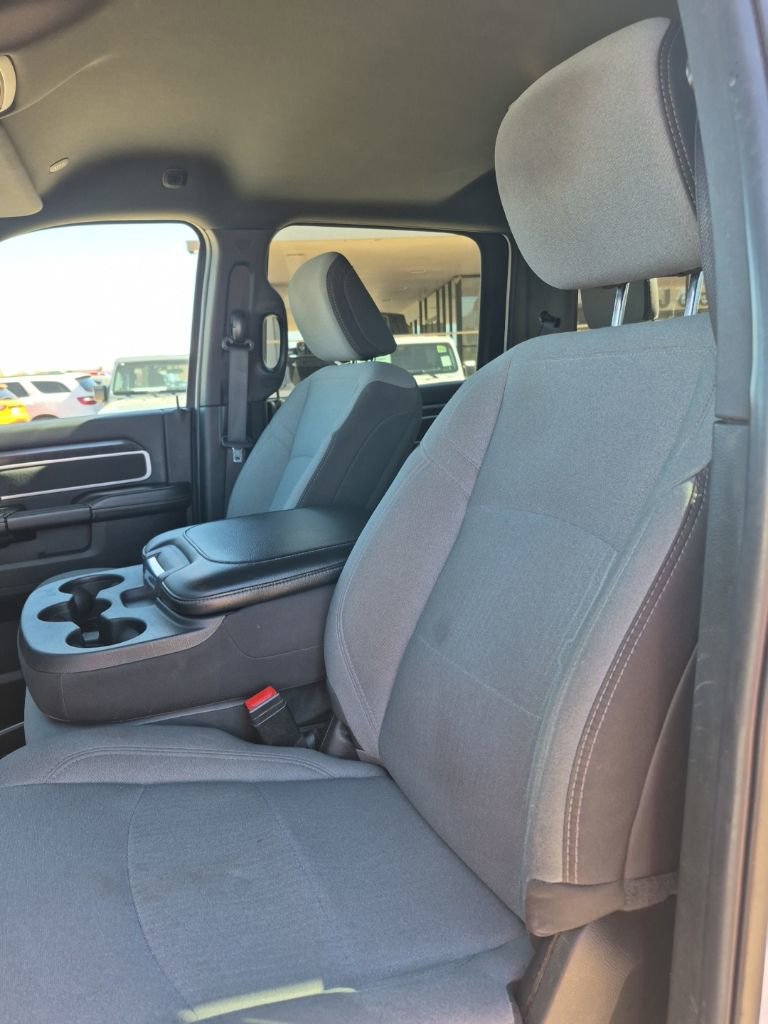 Used 2024 RAM 3500 Big Horn image 21