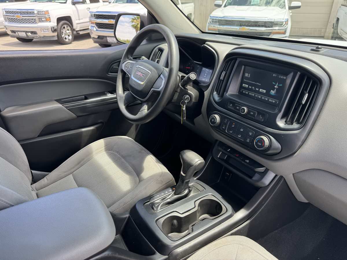 Used 2018 GMC Canyon W/T w/ Convenience Package RWD image 13