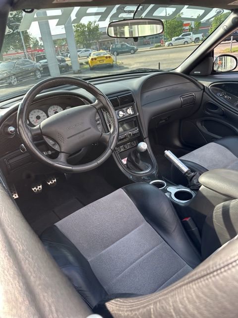 Used 2004 Ford Mustang Cobra RWD image 11