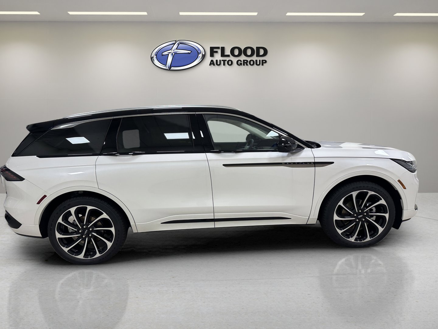 New 2026 Lincoln Nautilus Black Label image 4