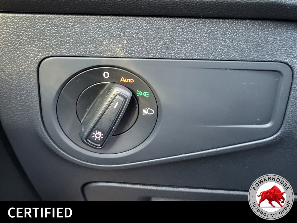 Used 2022 Volkswagen Tiguan S image 27