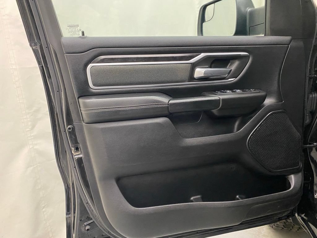 Used 2022 RAM 1500 Big Horn AWD/4WD image 10