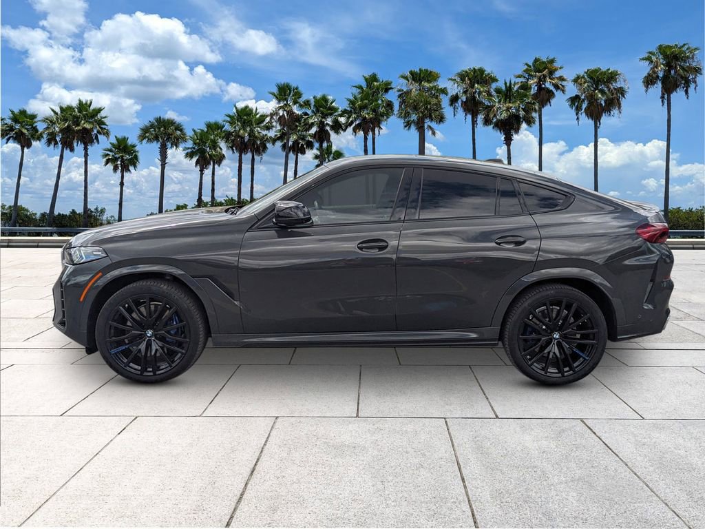 Used 2024 BMW X6 M60i image 7