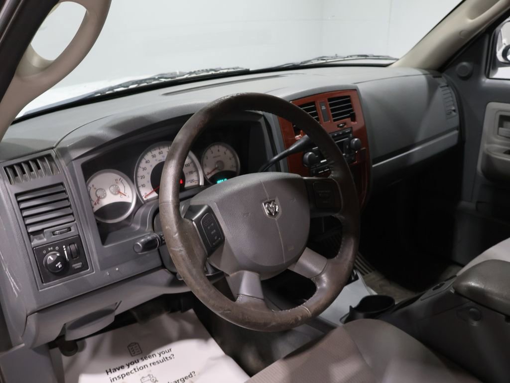 Used 2005 Dodge Dakota SLT image 14