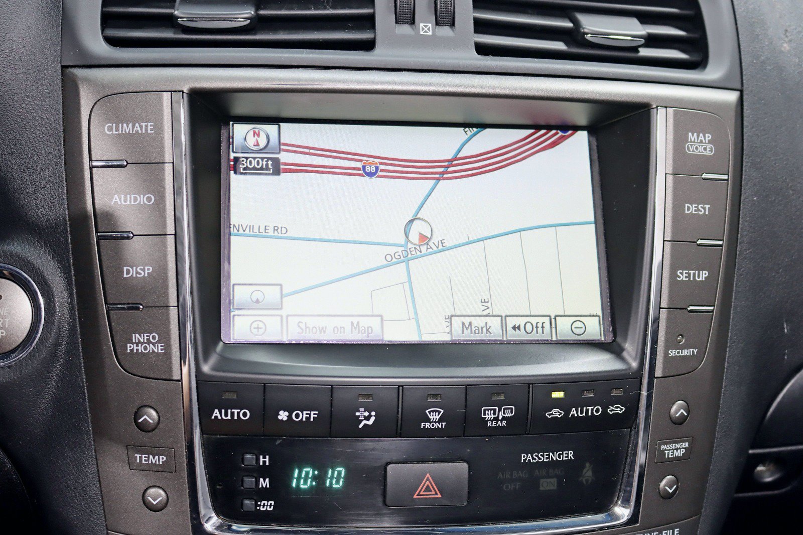 Used 2010 Lexus IS 350C w/ Luxury Pkg RWD image 20