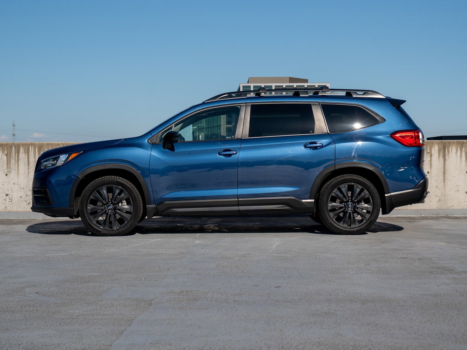 Used 2022 Subaru Ascent Onyx Edition AWD/4WD image 3