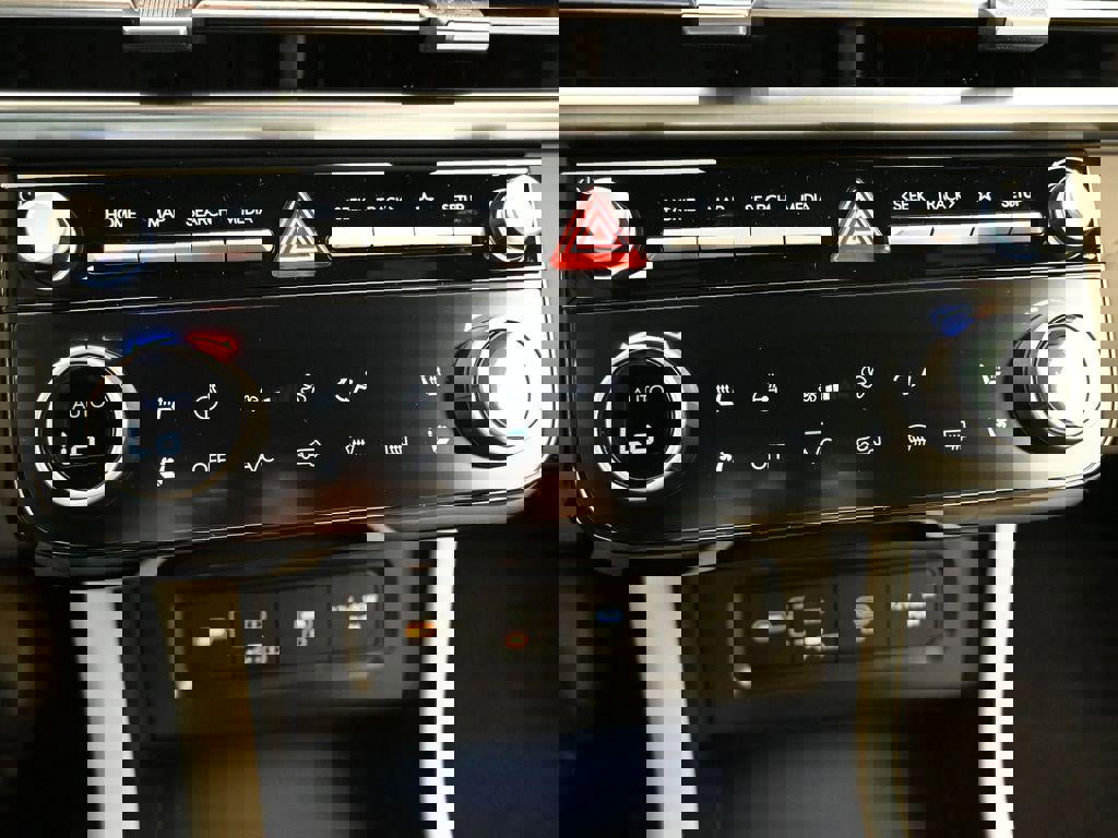 New 2026 Hyundai Tucson Limited image 24