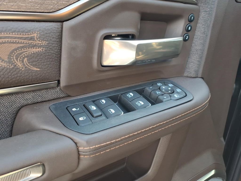New 2026 RAM 2500 Limited image 13