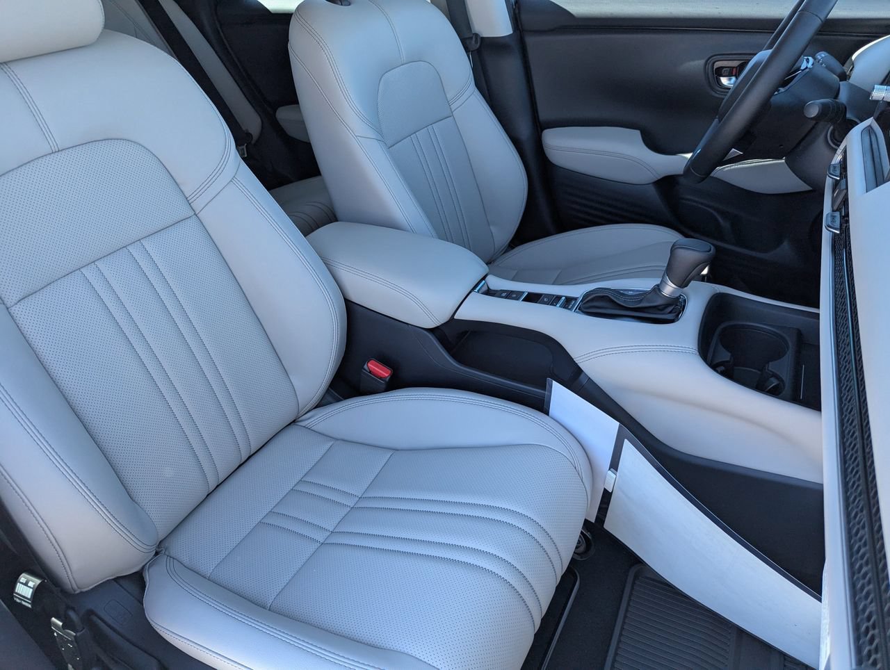 New 2027 Honda HR-V EX-L image 6