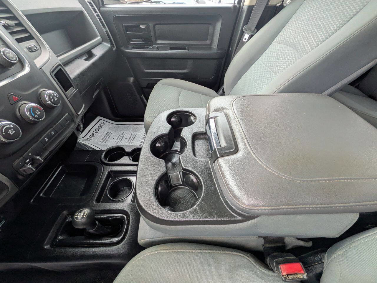 Used 2016 RAM 2500 Tradesman w/ Chrome Appearance Group image 15